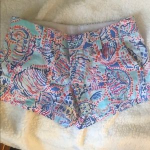 Lilly pulitzer shorts size 6